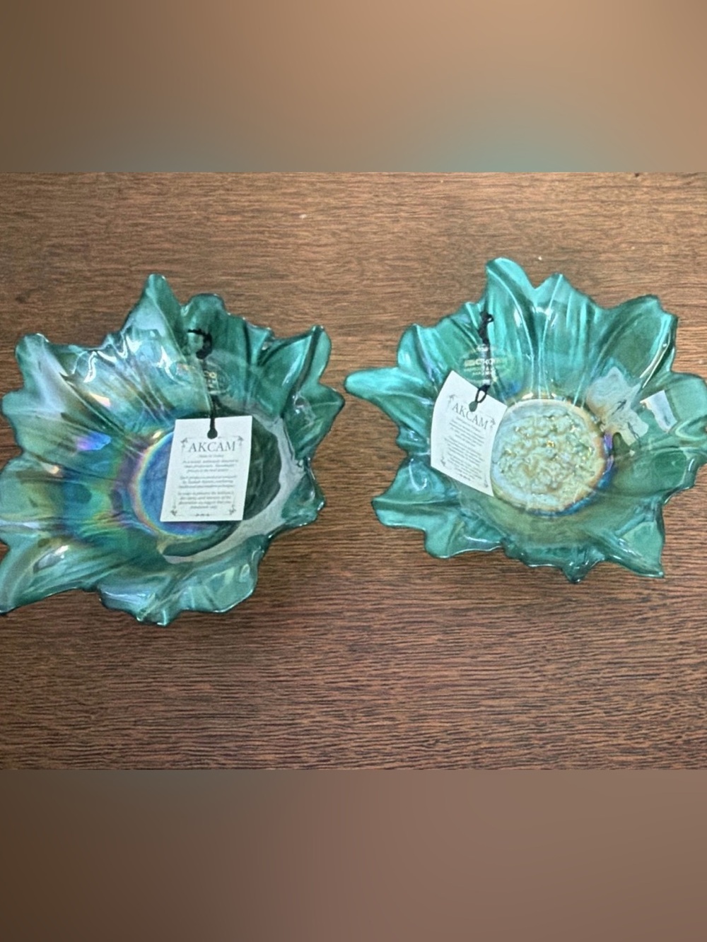 Akcam Set of 2 Green Leaf-Shaped Art Glass Decorative Bowls, 6 in
